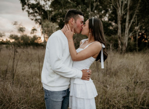 DOJIM DEČKA VEĆ 18 MESECI I TO MI JE NAJBOLJE EROTSKO ISKUSTVO U ŽIVOTU! Neverovatna ispovest mlade Lane