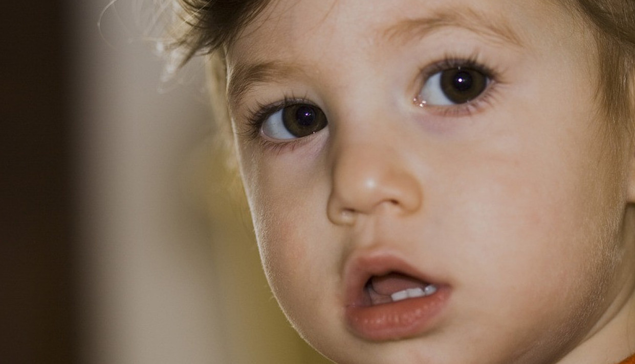 STRUČNJAK OTKRIVA: Evo kako većina roditelja greši kada su DEČJI ZUBI u pitanju