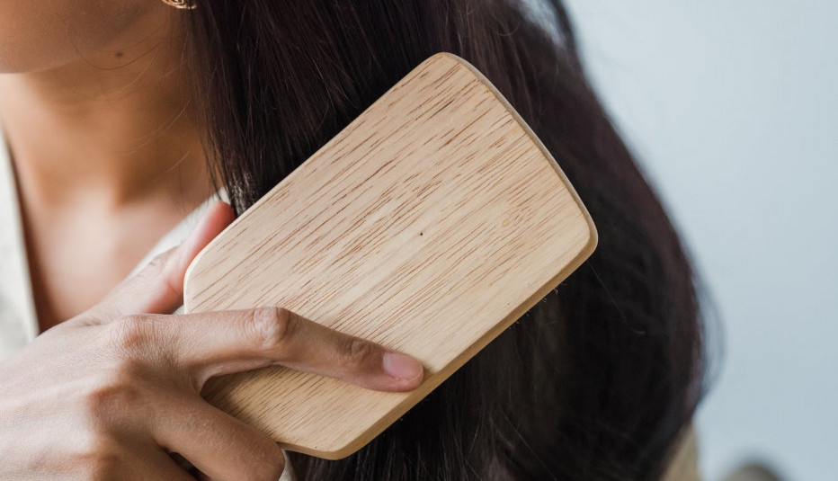 VITAMIN BEZ KOGA VAM OPADA KOSA: Dermatolozi otkrivaju kako da sprečite katastrofu