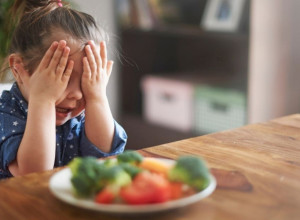NE MOŽETE DA NATERATE DETE DA JEDE ZDRAVO?! Ovaj TRIK rešiće mamama NAJVEĆE probleme, a mališani će ga OBOŽAVATI!