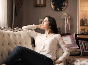 NE PRATE MODU, ALI SE PREPOZNAJU NA KILOMETAR! Ovako se oblače najsrećniji ljudi na svetu!