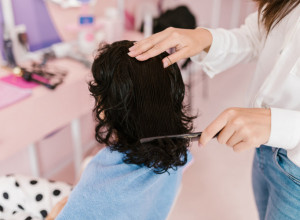 IZGLEDAJTE BAREM DESET GODINA MLAĐE! Ove frizure stručnjaci predlažu ženama u zrelom dobu! (FOTO)