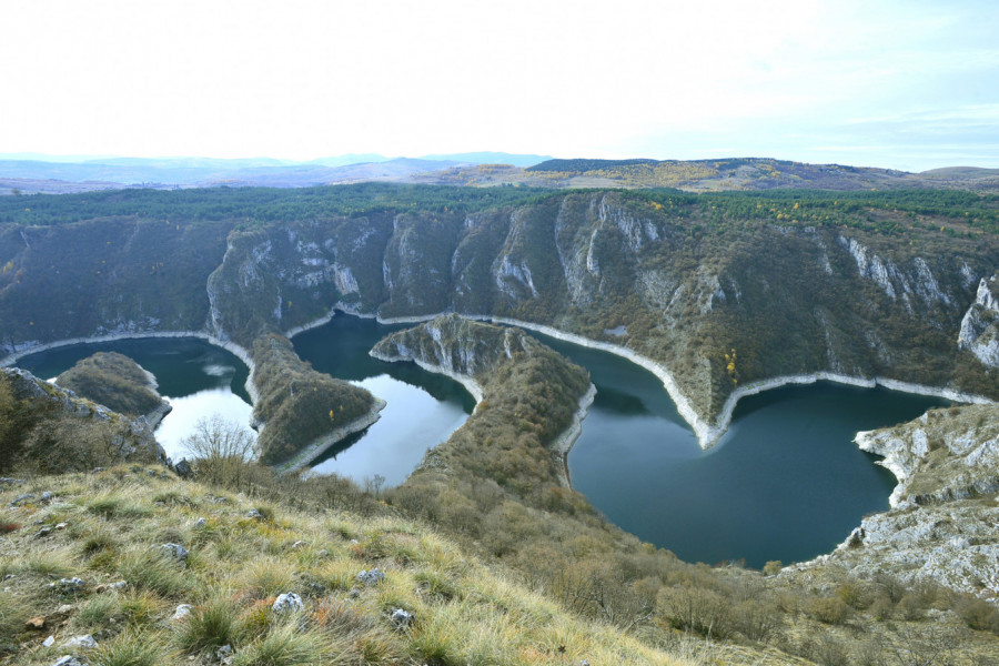 FANTASTIČNE DOMAĆE DESTINACIJE ZA AKTIVAN BORAVAK U PRIRODI: Savršene staze za šetnju kroz Srbiju