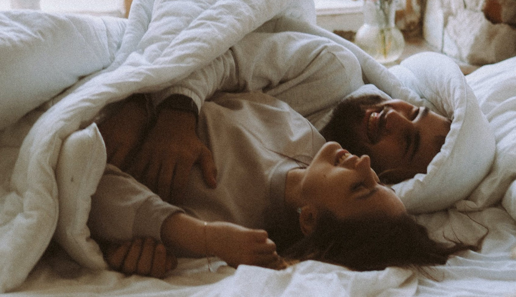 REŠAVAMO MISTERIJU: Evo kako da žena uvek doživi vrhunac