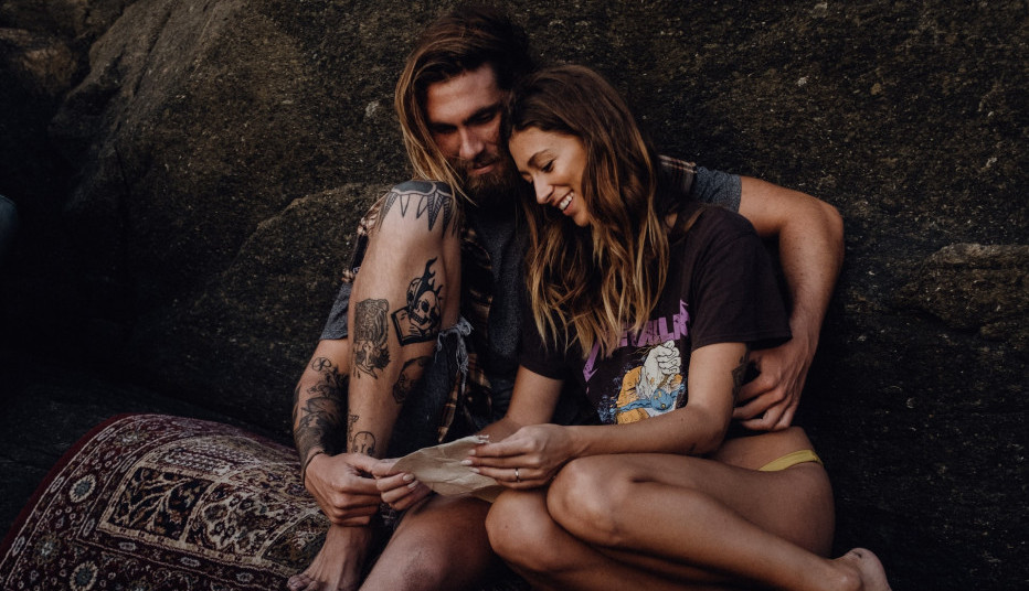 IMENA LUDA PIŠU SE SVUDA: OVO je razlog zašto ne treba tetovirati ime partnera