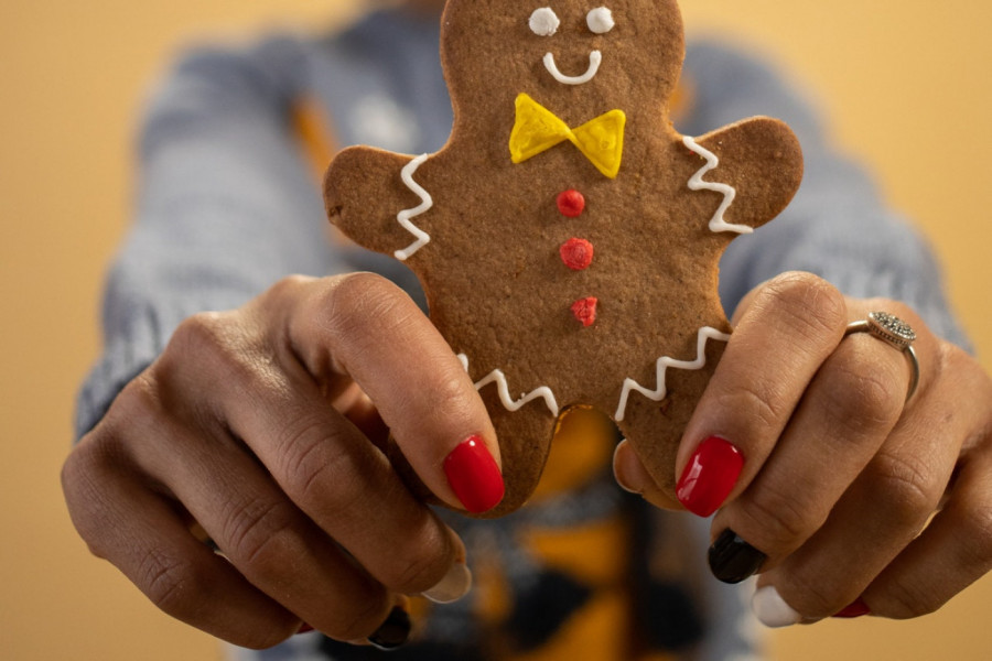 NOKTI U BOJAMA JESENI: 6 trendi opcija za manikir koji će vam ulepšati hladne dane
