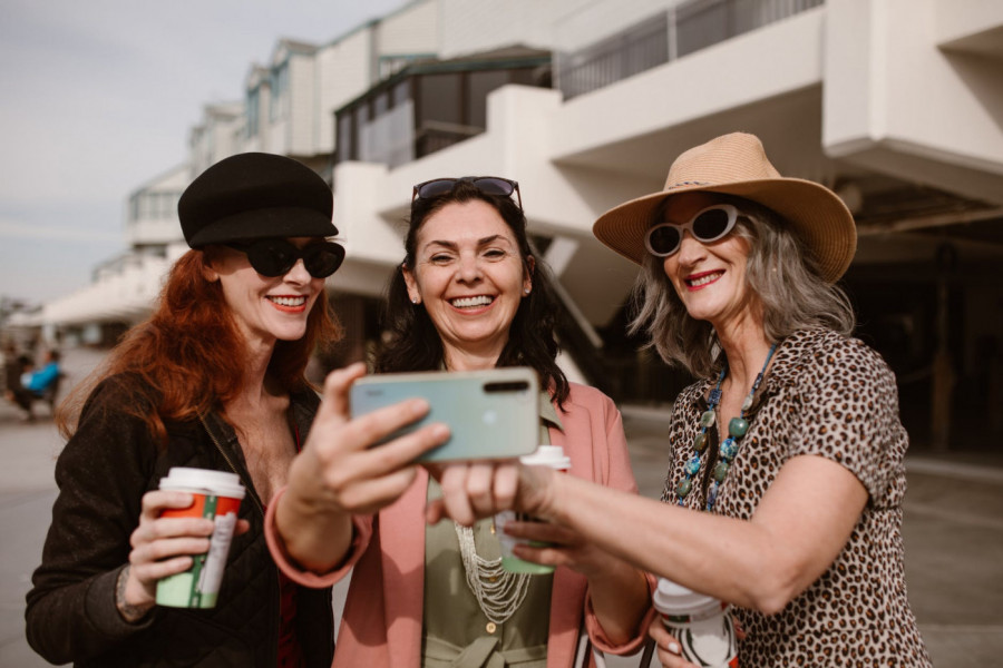 RUSKI GINEKOLOG SAVETUJE: Kroz menopauzu bez problema