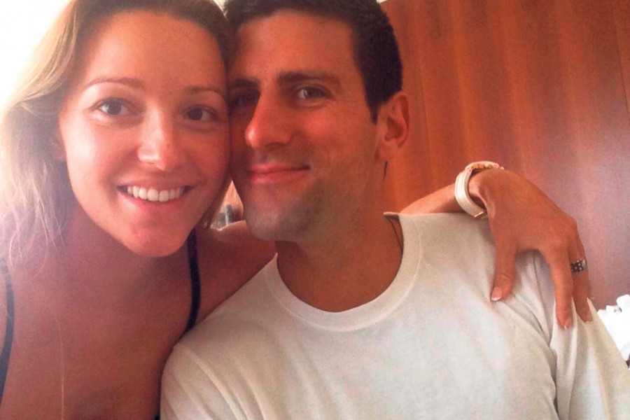 SAT VREDAN KAO STAN U BEOGRADU: Jelena Đoković uzburkala fanove svojim skupim aksesoarom