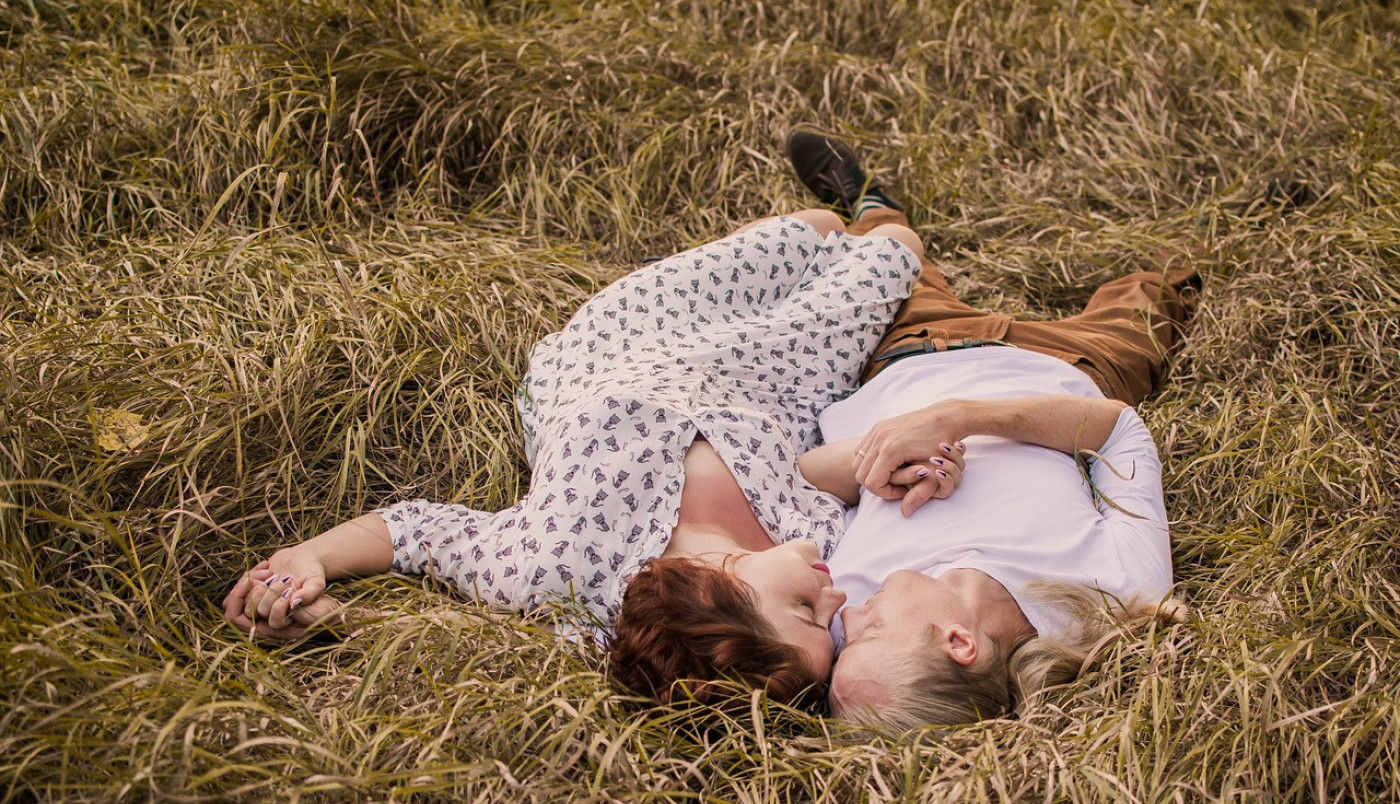 PRAVILA U KREVETU O KOJIMA SE ĆUTI: Svi ih znaju, ali nerado pričaju o ovome!