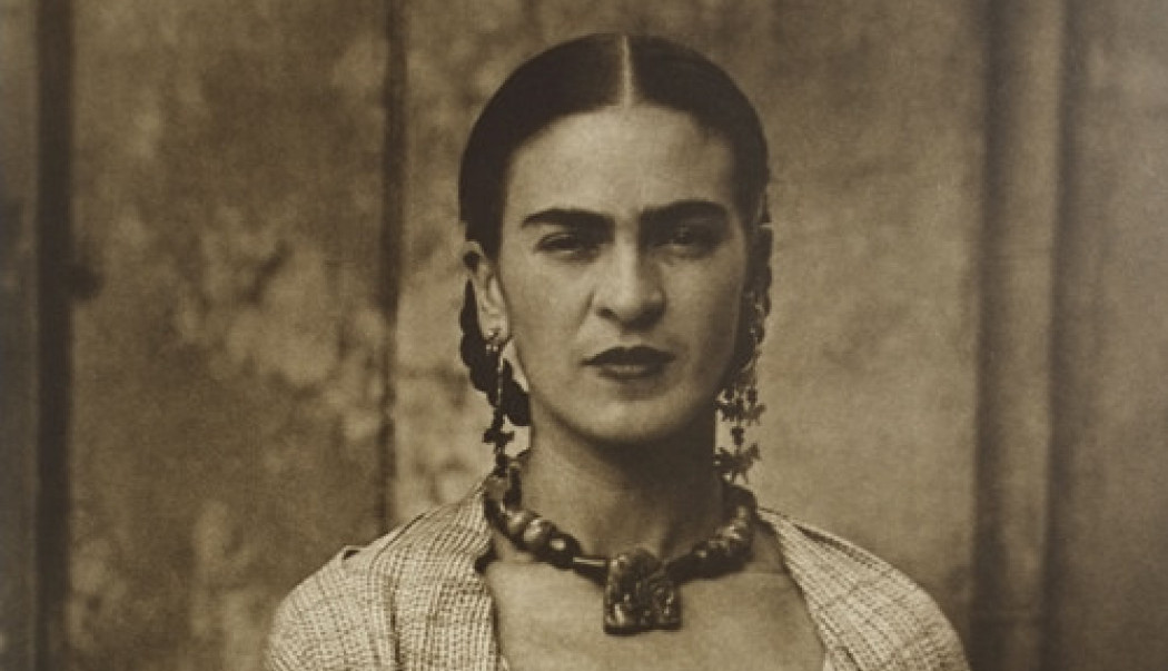 Ništa nije apsolutno. Sve se menja, kreće, cirkuliše, leti i odlazi.