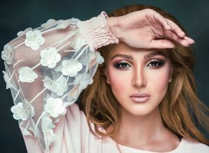 SAVRŠENA ŠMINKA ZA DOČEK: Saveti stručnjaka za izgled bez greške