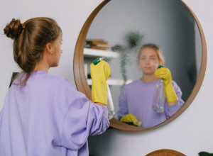 DA KUĆA BLISTA U SUSRET PRAZNICIMA: Kako do besprekornog doma uz kesicu čaja i penu za brijanje?