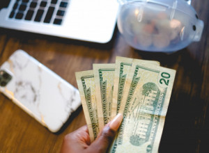 MAGIČNI NAČINI DA UŠTEDITE NOVAC: Vaša kasica prasica uvek će biti puna!