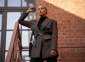 ŠTA NAS OČEKUJE U 2022. GODINI? Saznajte sve o trendovima u svetu mode, lepote, putovanja i gastronomije za sledeću godinu!