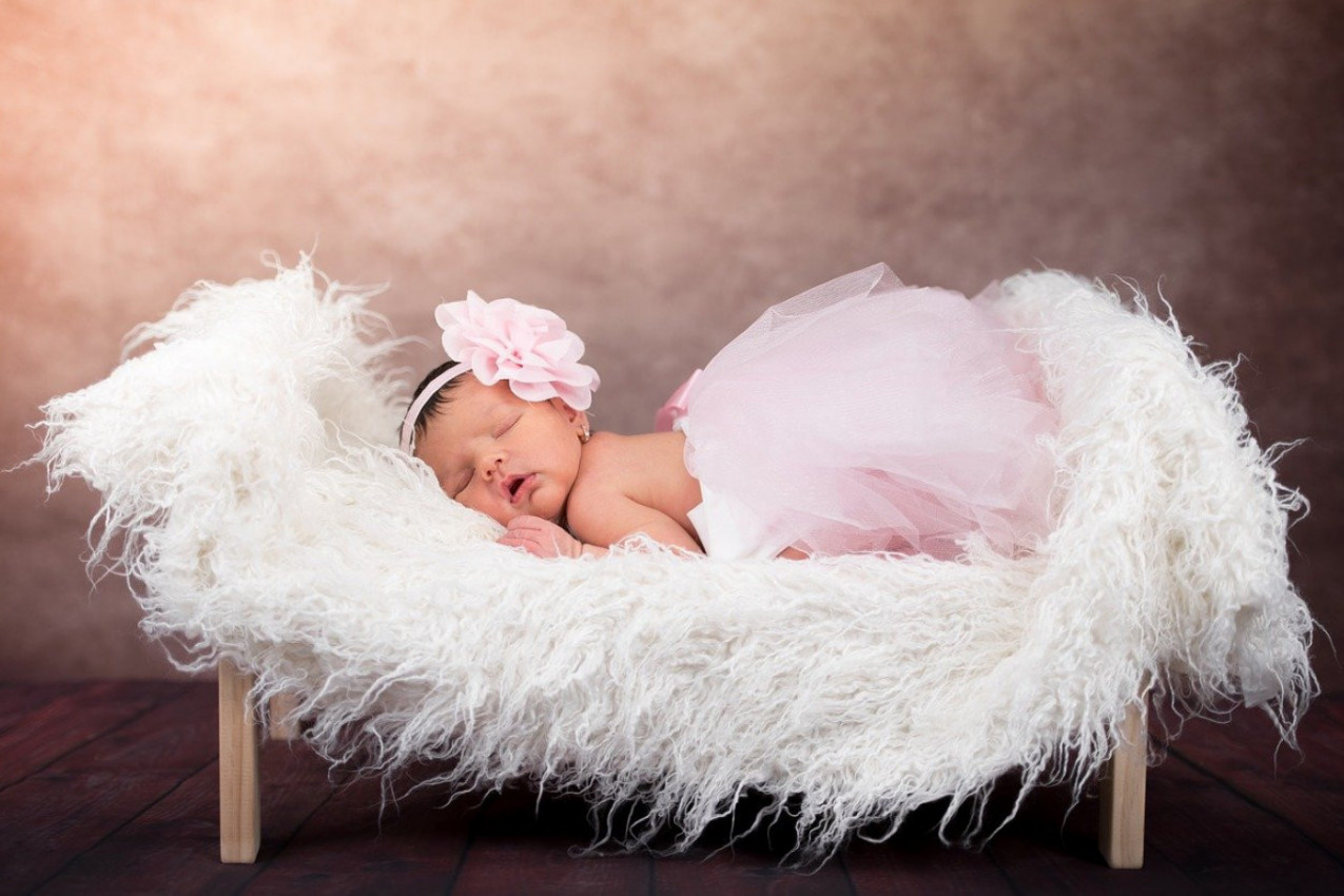 SVE ČEŠĆA IMENA ZA BEBE I NJIHOVO ZNAČENJE: Anika je prepuna milosti a Oliver je moćan i jak