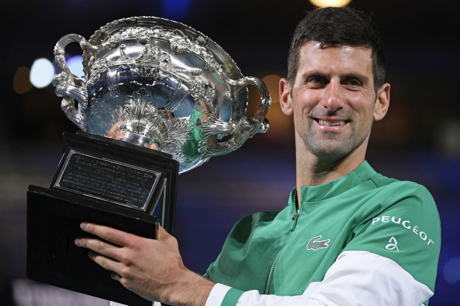 NOLE SE NE BOJI IGLE! Isplivao dokaz da je ustvari obožava!