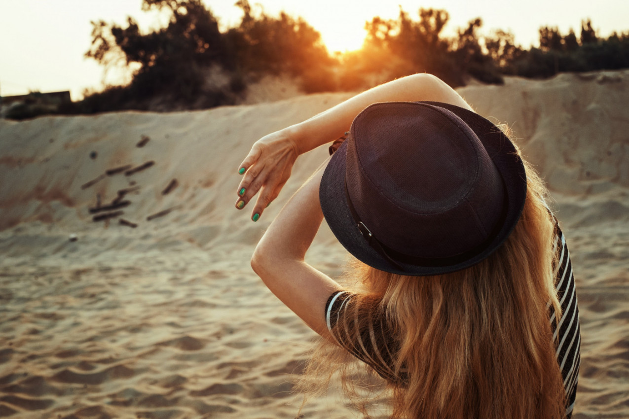 VELIKI JE PROBLEM KAD SI LEPA! Nema drugarice zbog savršenog izgleda, ili je ipak nešto drugo?!