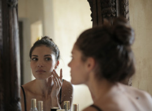 DOMAĆI PILING ZA NEŽNU KOŽU: Spasiće vas od zime i hladnoće!