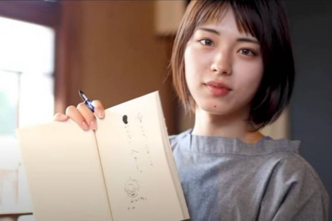 Japanski momak razbio Internet svojim ženstvenim izgledom i pokazao moć šminke