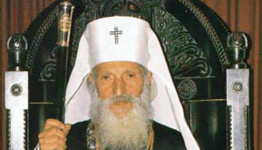 Svi se pitaju kako da budu posebni, niko da poželi da bude običan. A biti običan, izgleda, postižu samo posebni.