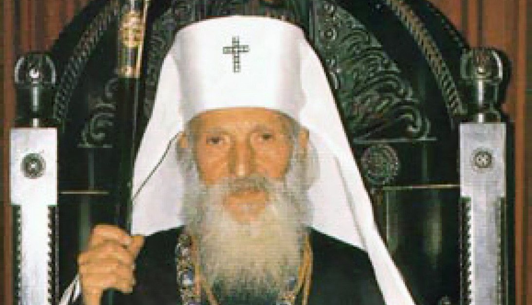 Svi se pitaju kako da budu posebni, niko da poželi da bude običan. A biti običan, izgleda, postižu samo posebni.