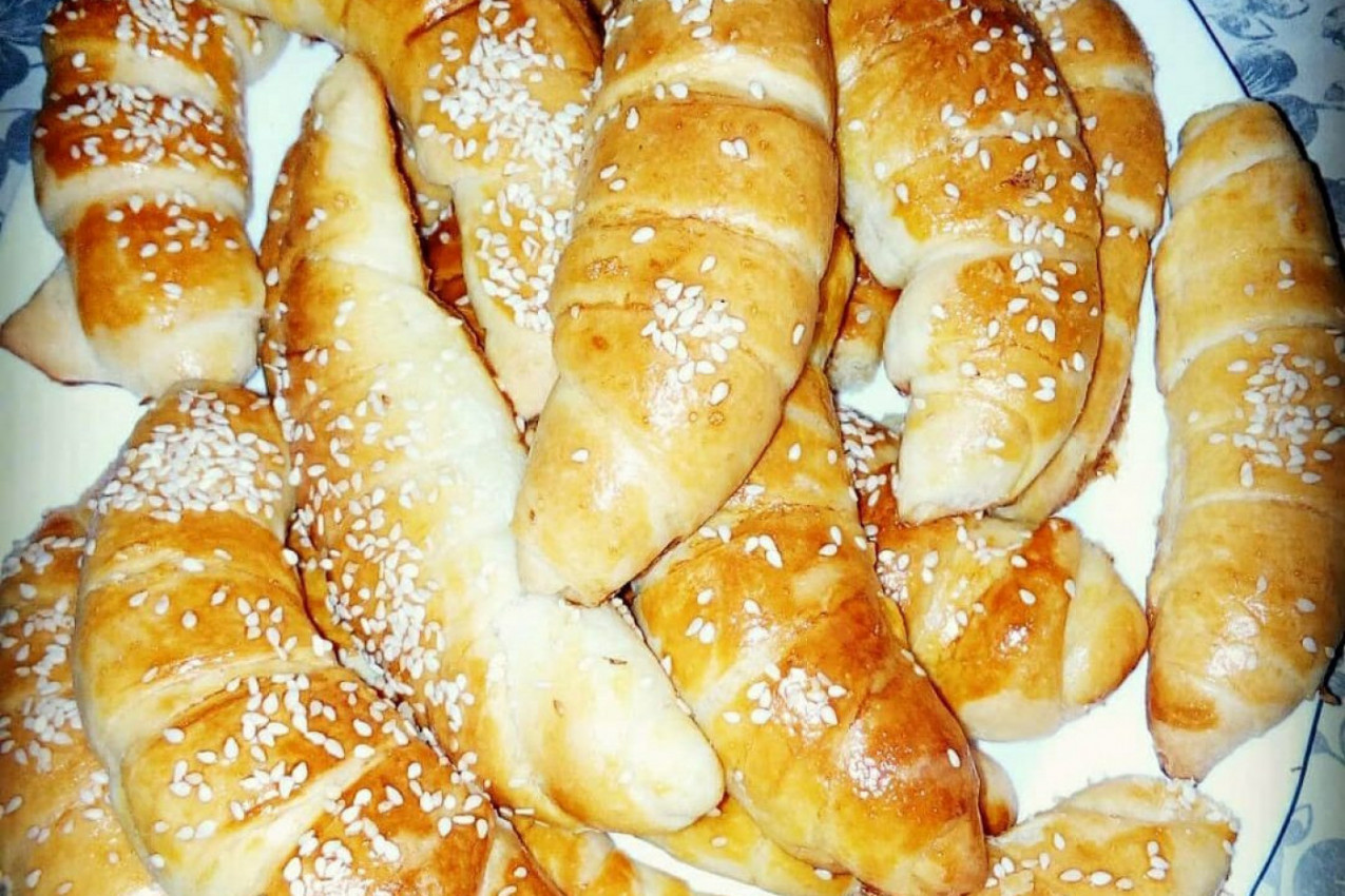 NAJVAZDUŠASTIJE KUKURUZNE KIFLICE KOJE ĆE PROBUDITI SVA VAŠA ČULA: Mogu da budu i slane i slatke, a tražiće se jedna više!