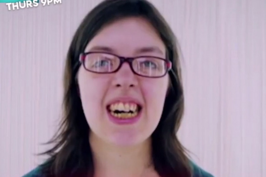 BUDUĆA MLADA POKAZALA ZUBE I ŠOKIRALA SVET! Njena transformacija sve je zaprepastila! (FOTO)