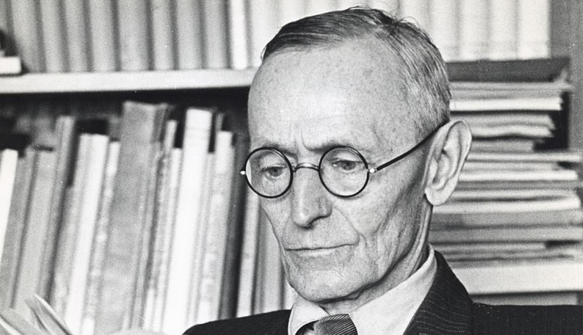 Blagost je jača od strogosti, voda je jača od stene, ljubav je jača od sile.