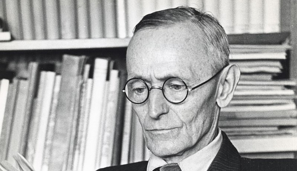 Blagost je jača od strogosti, voda je jača od stene, ljubav je jača od sile.