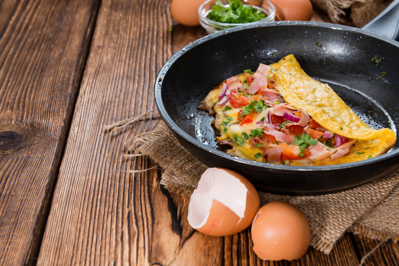 ČUDO OD OMLETA: Specijalitet od jaja spreman za 5 minuta