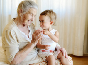 RODIĆE SEBI UNUKU: Ne, nije prvoaprilska šala, već životna priča koja je zapalila internet!