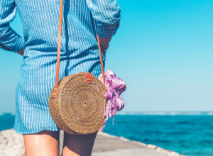 MODA IZ ŠPAJZA: Da li biste nosili "savršenu torbicu za leto"? (FOTO)