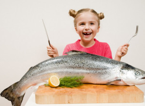 PREKOMERAN UNOS RIBE IZAZIVA NEŽELJENA DEJSTVA! Oprez, naučnici potvrdili, evo šta je u pitanju!