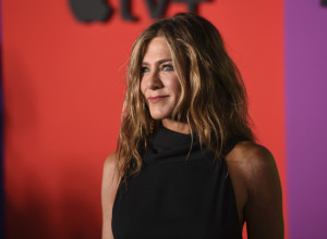 DŽENIFER ANISTON OTKRILA DA PATI OD OZBILJNOG POREMEĆAJA! Svetska javnost zatečena!