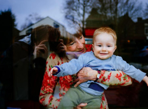 BAKA JE ODBILA DA ČUVA UNUKE I SA ĆERKOM JE PREKINULA SVAKI KONTAKT! Iznenadiće vas reakcije ljudi širom sveta na ovu priču!