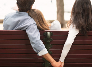 NISAM MOGLA DA ZATRUDNIM, A ONDA ME JE MUŽ UNIŠTIO! Uradio je nešto što nisam mogla da zamislim ni u najluđim snovima!