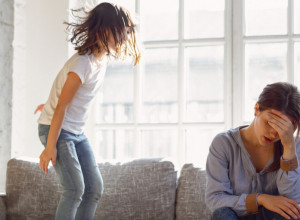 ŠOKANTNO: MAJKA PRIZNALA DA ŽALI ŠTO JE RODILA DRUGO DETE! Reakcije na društvenim mrežama su tek zaprepašćujuće