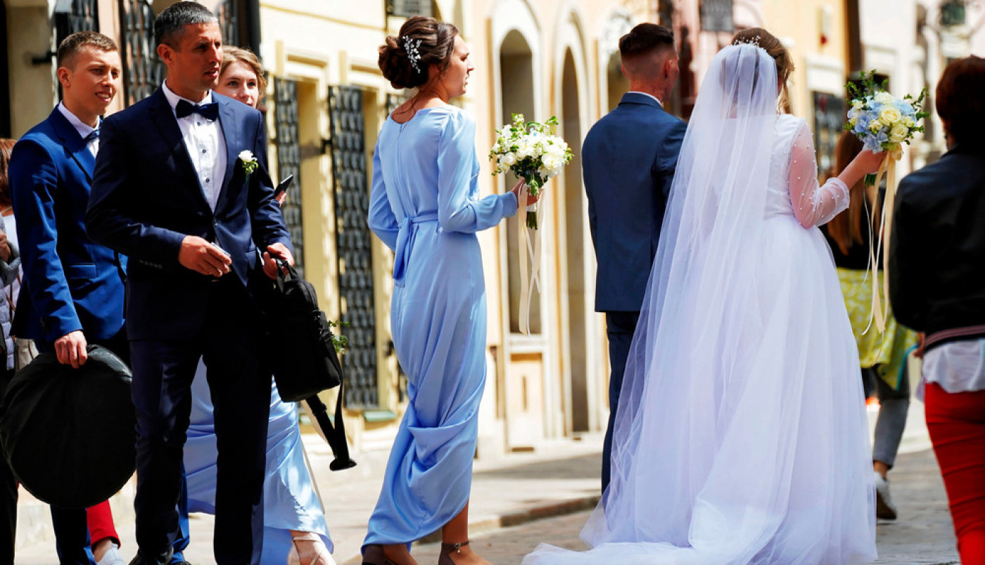 KUMA MI JE PRED VENČANJE PRIREDILA PAKAO! Želela je da učini nešto što me je potpuno slomilo!