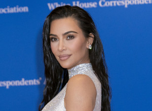 OVO JE KIM KARDAŠIJAN PRE SVIH OPERACIJA! Isplivale fotografije koje bi ona najradije spalila, fanovi zaprepašćeni! (FOTO)