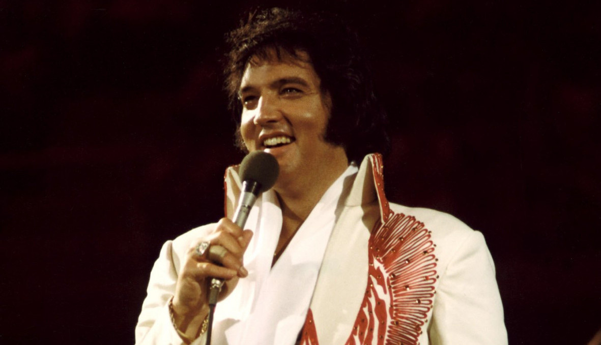 OBJAVLJENI ŠOKANTNI DETALJI: ČUVENI PEVAČ ODBIJAO ODNOSE SA ŽENOM! Bio je zavodnik svetskog glasa, a šta se krilo iza toga?