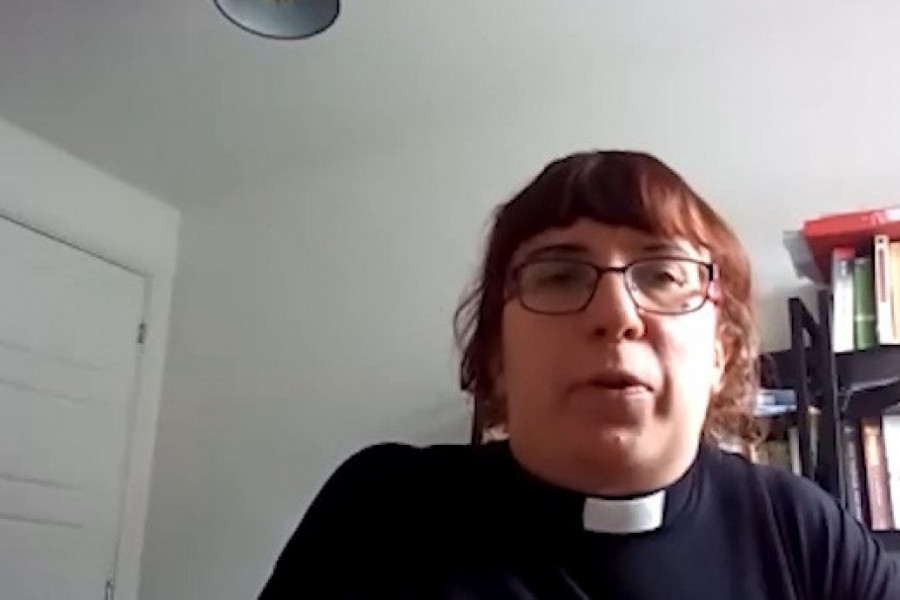 ONA JE SVEŠTENICA KOJA JE IMALA 2 ABORTUSA! Kaže da žena mora da ima pravo na izbor!