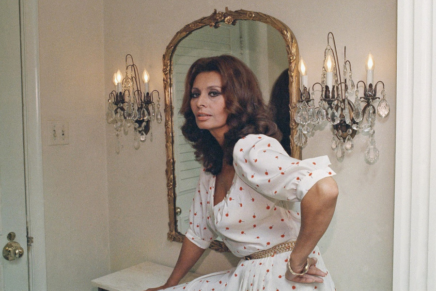 SRPSKA KOŠARKAŠICA BILA JE DUBLERKA SOFIJI LOREN! Lepotom je osvojila Holivud i poznatog milionera! (FOTO)