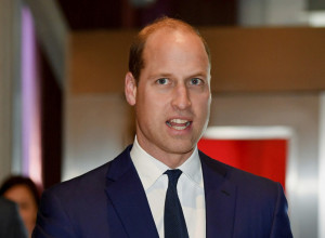 SPRDNJA NA RAČUN PRINCA: Vilijam dobio kovanicu, a ljudi su primetili smešan detalj!