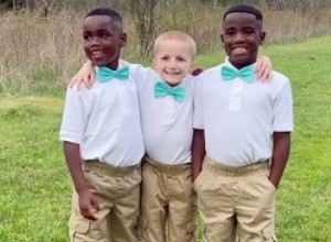 NE SMETE DA IM KAŽETE DA NISU BRAĆA: Upoznajte najneobičnije trojke na planeti (FOTO)