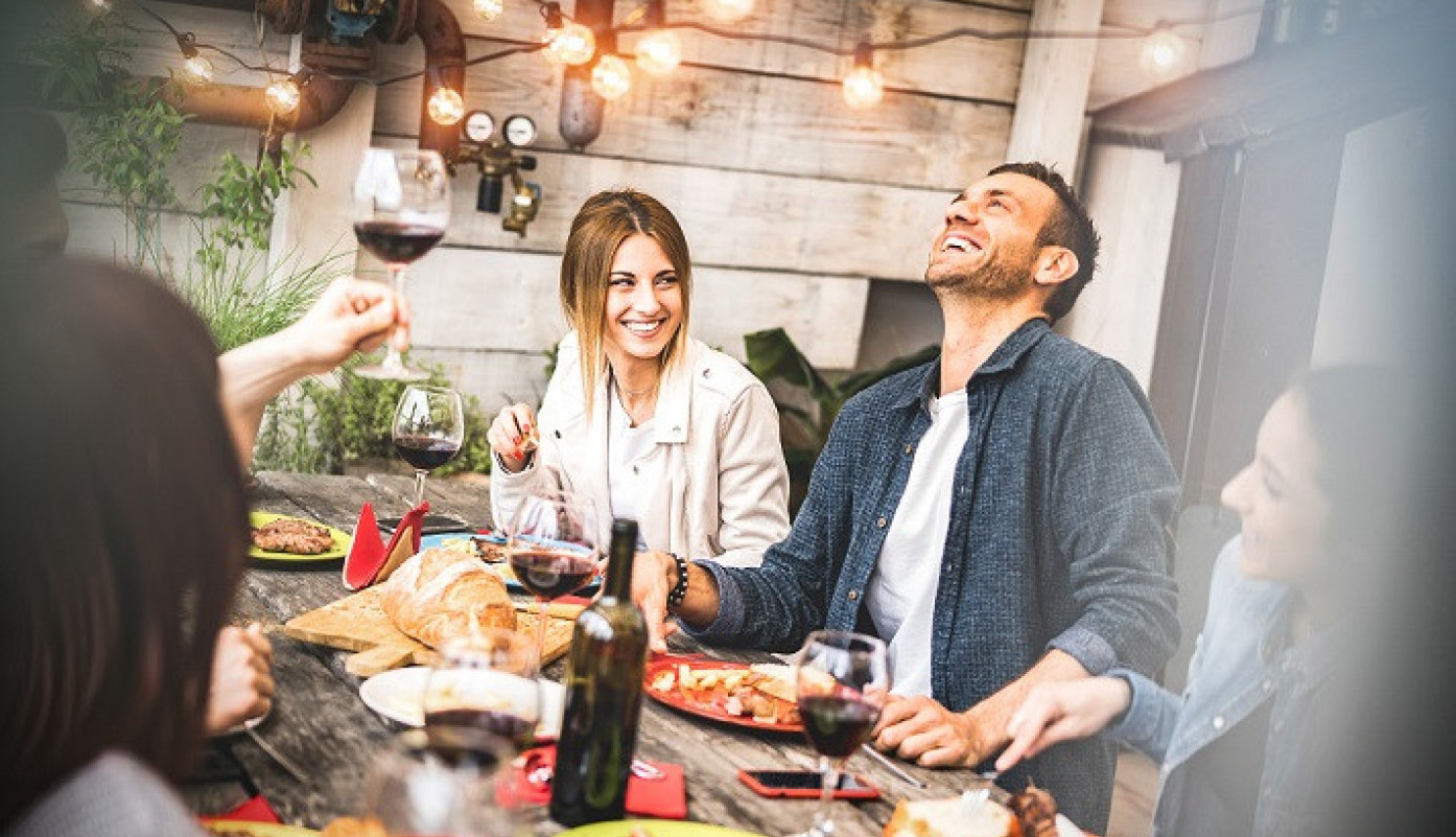 KAD VAM DOSAĐUJU: Kako da se otarasite gostiju koji nikako da odu kući
