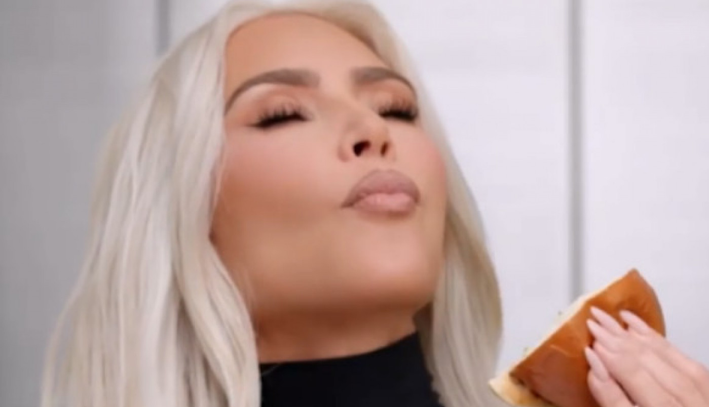 JELA BI I IZMET ZBOG LEPOTE: Kim Kardašijan bi sve uradila da bi izgledala mlađe