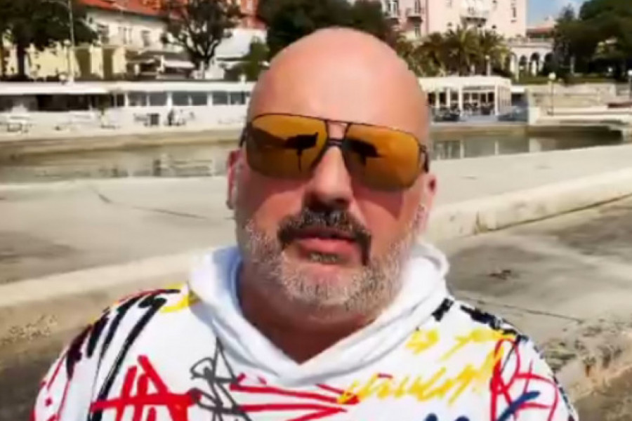 TONI CETINSKI NEPREPOZNATLJIV! Poznati pevač je u odnosu na prethodni rođendan totalno drugi čovek! (FOTO)