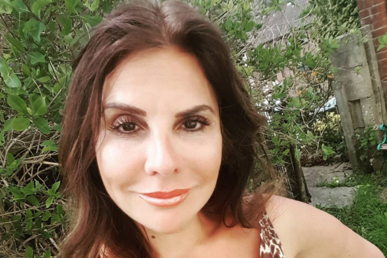 IZGLEDAJTE PET GODINA MLAĐE za sat vremena! Procedura koja će vas oduševiti i uštedeti vam vreme!