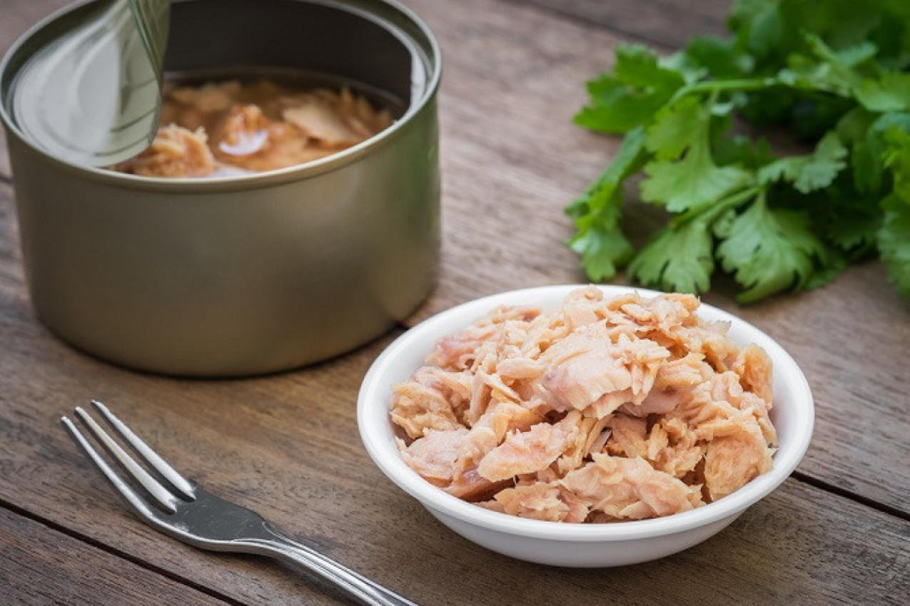 ŠTA BI SE DESILO U TELU kada bismo svaki dan jeli tunjevinu iz konzerve? Stručnjaci su otkrili neverovatne činjenice!