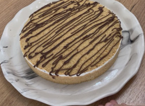 Recept za jednostavni SLADOLED ČIZKEJK: Bez rerne i muke do slasnog deserta, nestaće iz frižidera za TREN!